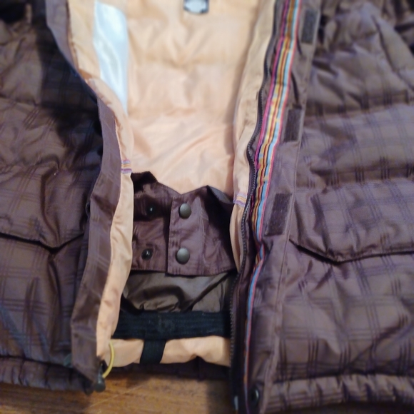 Burton ski snowboarding jacket XL. EUC - Picture 4 of 9